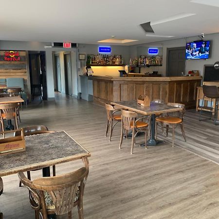 Stonehouse Motel And Restaurant Τρούρο Εξωτερικό φωτογραφία
