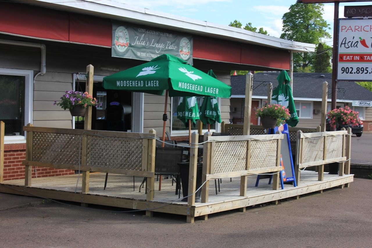 Stonehouse Motel And Restaurant Τρούρο Εξωτερικό φωτογραφία